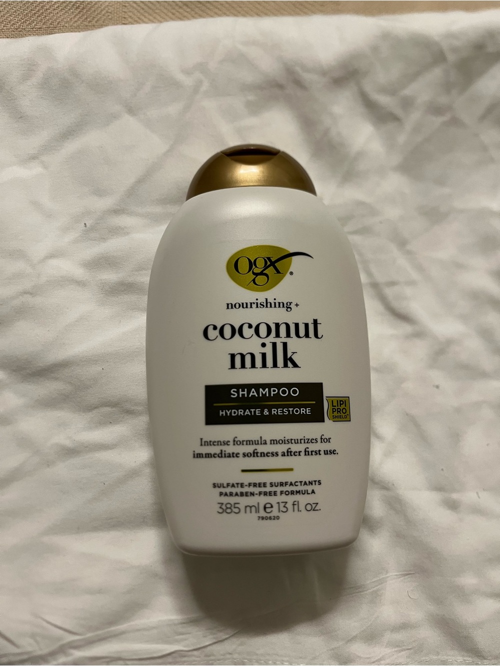 OGX Nourishing Coconut Milk Shampoo